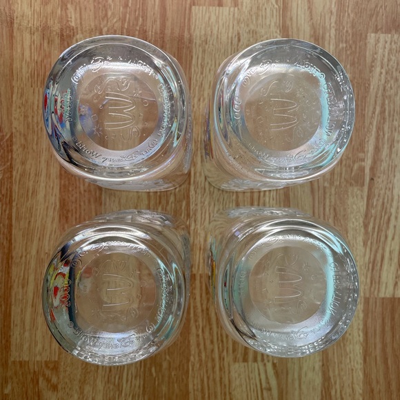 🧁 Vintage 2000 DISNEY Park Collectible Glasses MCDONALD’S Complete set of 4 - Picture 7 of 10